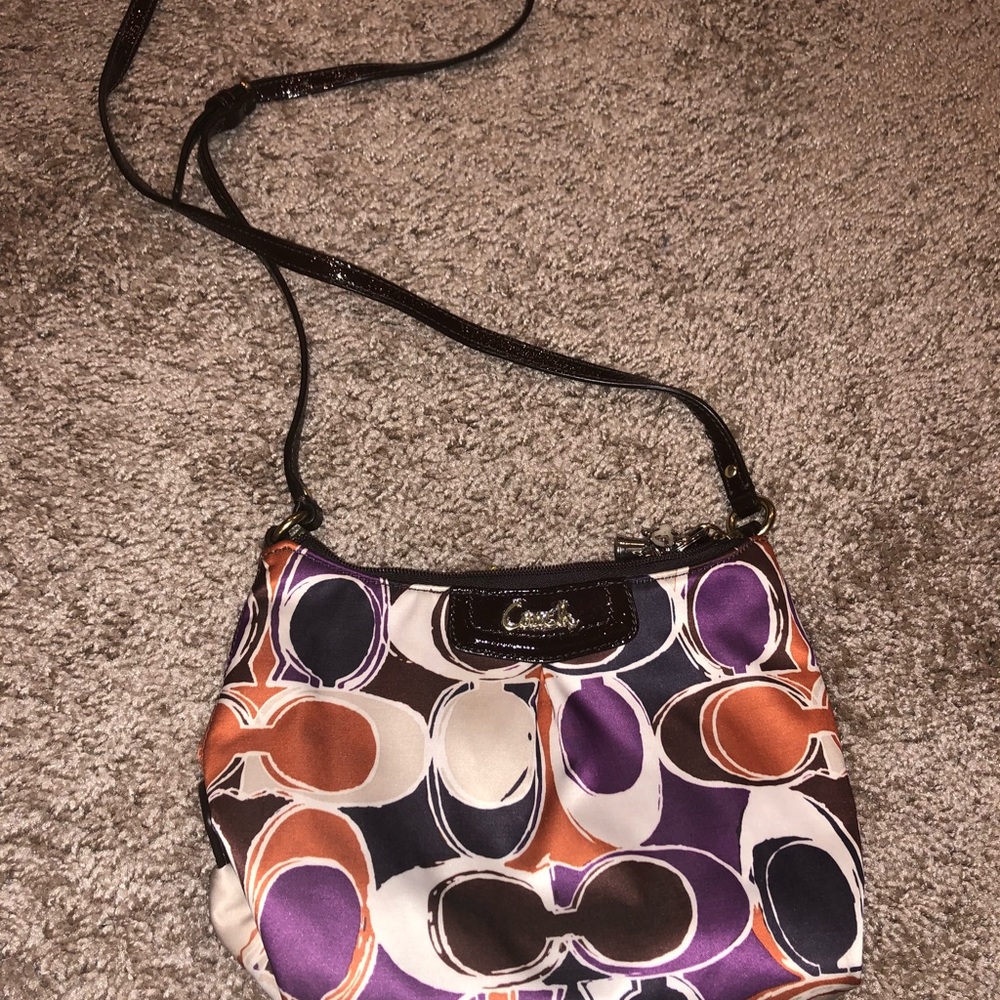 Like new coach purse.